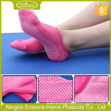 good quality hot sale made in ningbo pilates yoga socks